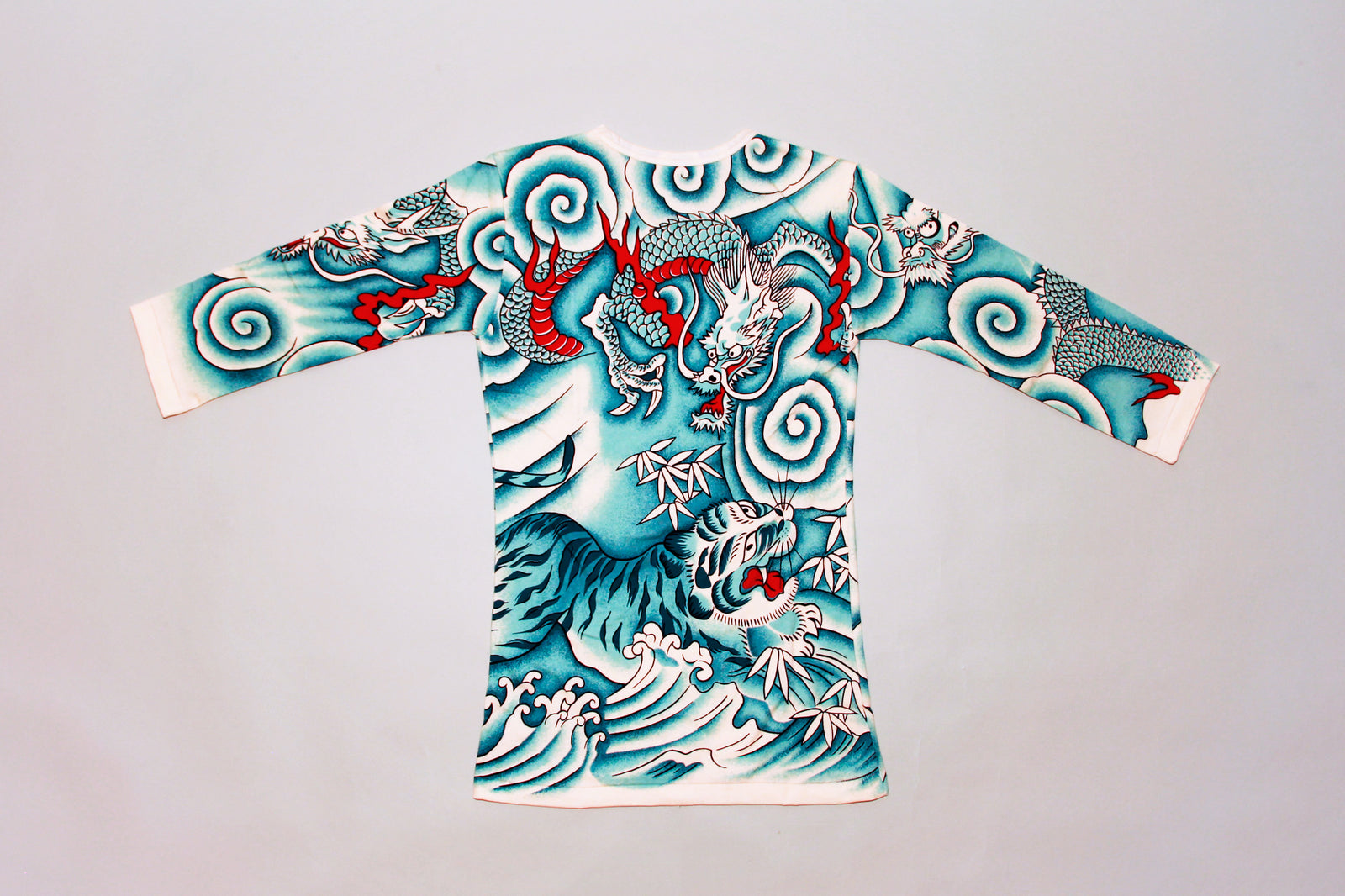 nozomi ishiguro tiger 和 design tee Other Designers Nozomi Ishiguro Dyed Pattern T-Shirt | party